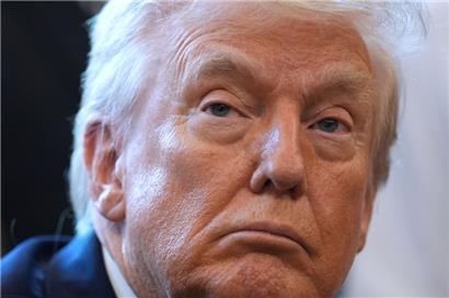 Europa muss Trump und den USA mit Stärke entgegentreten und ihm klarmachen, dass wir uns nicht zum Vasallen degradieren lassen
