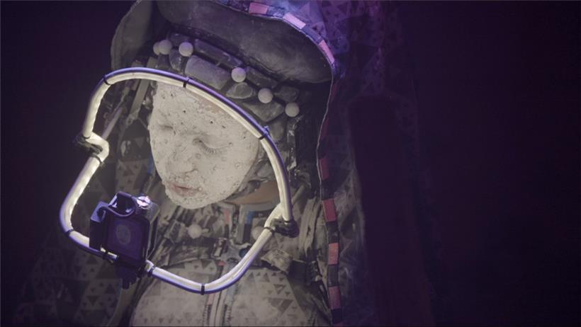 Extrait de „The Everted Capital (585 av. J.-C. – 2022)“
