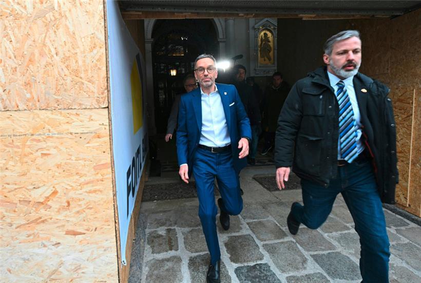 FPÖ-Chef Herbert Kickl vor Beginn der Koalitionsverhandlungen zwischen FPÖ und ÖVP in Wien
