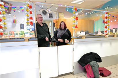 Fabien Reeff, Sandrine Zolinsky und ihre freiwilligen Helfer kümmern sich täglich um rund 150 Besucher
