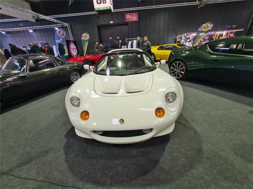 Fans „wahrer Motoren“ in Oldtimer-Fahrzeugen kamen genauso auf ihre Kosten wie jene, die sich für futuristische E-Mobilität interessieren

