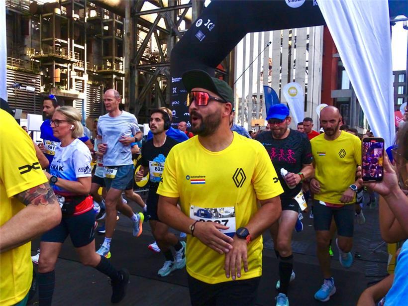 Fast 3.000 Läufer und Läuferinnen hatten sich für die diesjährige Ausgabe einges...