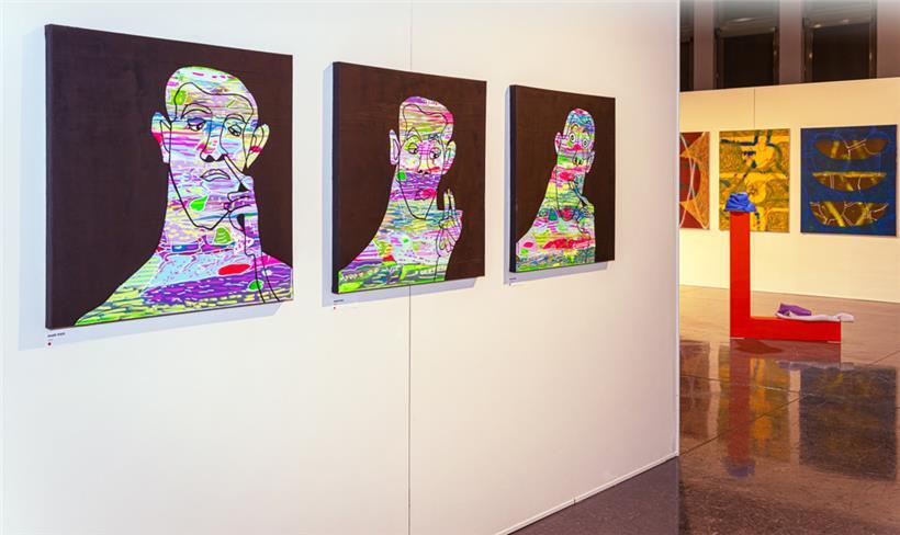 „Faux pas“ ist eine Ausstellung voller Überraschungen, wobei jeder sich wohl das ihm Genehme herauspicken dürfte
