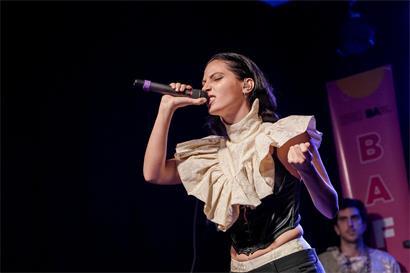 Feli Colina présente son nouveau album „La otra mejilla“