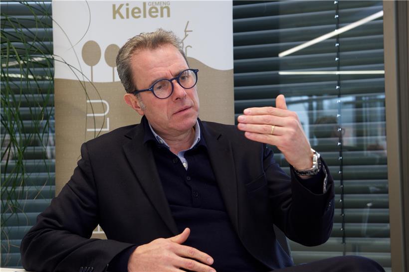 Felix Eischen kehrt nach einer längeren Pause wegen eines Burnouts zurück in seine politischen Ämter
