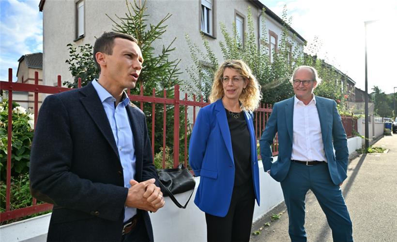 Fenn Faber (l.), Direktor der Klima-Agence, zog am Mittwochabend zusammen mit Umweltministerin Joëlle Welfring und Energieminister Claude Turmes eine erste Zwischenbilanz
