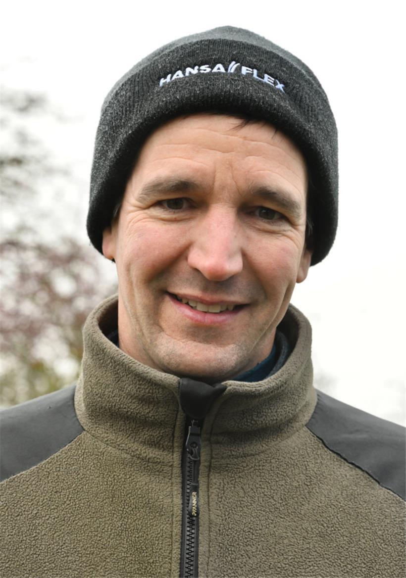 Fernand Hoss, Vorarbeiter der Gartenmannschaft beim Sicona