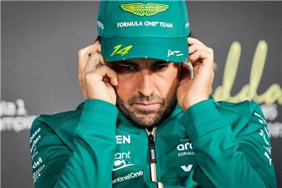 Fernando Alonso spricht über seine Leistungsgrenze von 25 Runden im neuen Aston Martin Formel-1-Auto