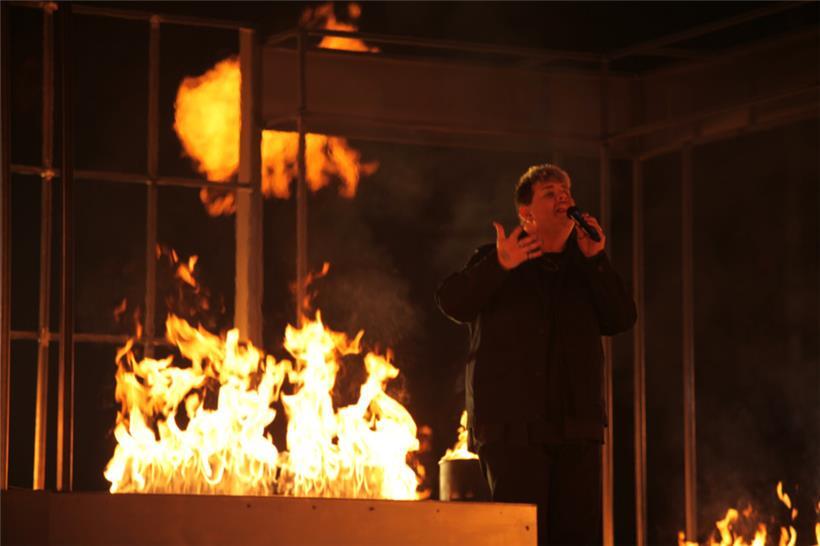 Feuer marsch bei Isaaks Auftritt