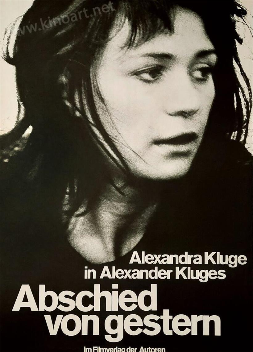 Filmplakat mit dramatischer Szene, Hauptdarsteller im Vordergrund und Titel in markanter Schrift für Kinofilm 2024