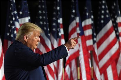 Fingerzeig: US-Präsident Donald Trump sprach zum Abschluss des letzten Tages der republikanischen Nationalversammlung über ein Amerika mit Biden als Präsident

