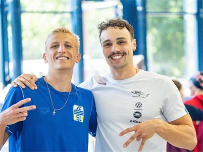 Finn Kemp (l.) und Joao Carneiro profitieren beide von ihrem Zweikampf