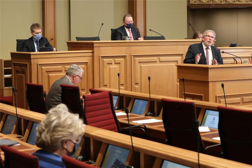 Flashback in vergangene Zeiten: Unter höchstem Zeitdruck wurden 2022 Covid-Gesetze verabschiedet – ähnlich erging es der Chamber auch am Donnerstag
