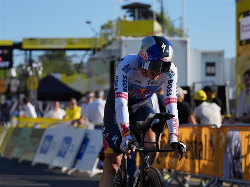 Florian Lipowitz musste Remco Evenepoel beim Teamzeitfahren ziehen lassen