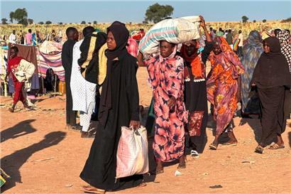 Flüchtlinge aus der sudanesischen Stadt Al-Faschir

