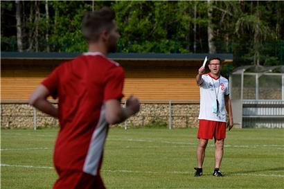 Fola-Trainer Sébastien Grandjean (rechts) glaubt an den Erfolg gegen Sheriff Tiraspol
