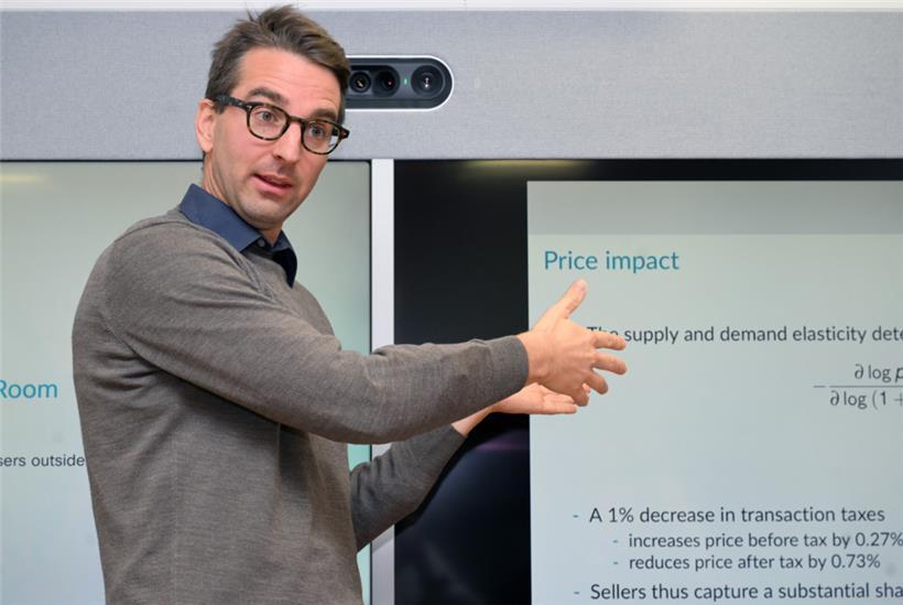 Forscht zu Steuersubventionen: François Koulischer
