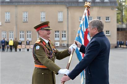 François Bausch und General Duschène bei der Amtsübergabe des Generals an seinen Nachfolger Steve Thull im September 2020
