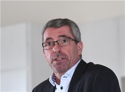 Frank Engel hat genug vom parteiinternen Machtkampf und ist vorzeitig von seinem Präsidentenposten zurückgetreten
