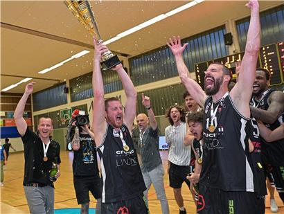 Frank Muller (rechts) und Tom Schumacher sind nicht nur Teamkollegen, sondern auch beste Freunde
