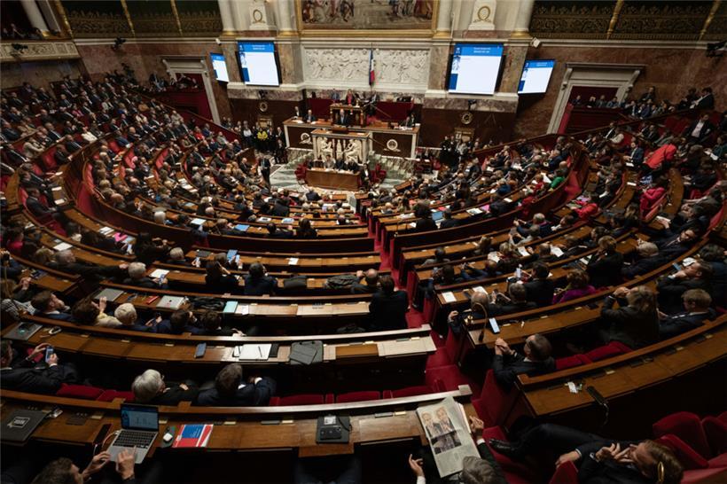 Frankreich will Sterbehilfe unter strengen Bedingungen erlauben
