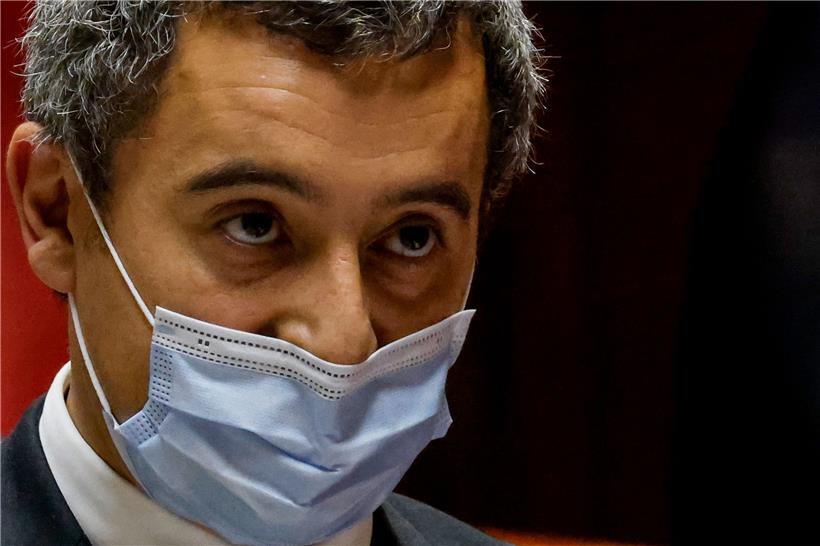 Frankreichs Innenminister Gérald Darmanin sieht sich mit Rücktrittsforderungen konfrontiert
