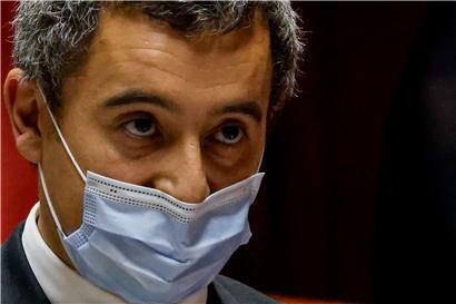 Frankreichs Innenminister Gérald Darmanin sieht sich mit Rücktrittsforderungen konfrontiert
