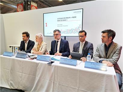 Franz Fayot stellt auf der Technologie- und Start-up-Messe in Paris Luxemburg den neuen Maßnahmen-Plan „From Seed to Scale“ vor
