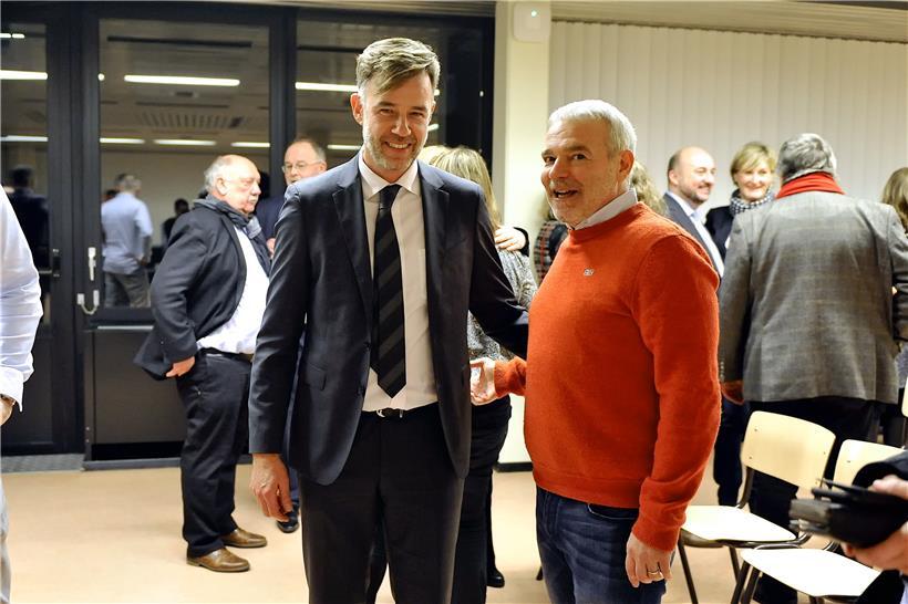 Franz Fayot und Dan Kersch können sich über die Bestätigung ihrer neuen Ämter du...