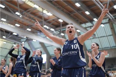 Esmeralda Skrijelj und Team Contern jubeln über überraschenden Sieg bei Handballspiel