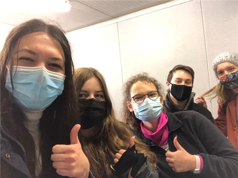 Freuen sich über einen gelungenen Wettbewerb: Ségolène, Anna Z., Anna G., Lou und Achille vom „Lënster Explorer Team“
