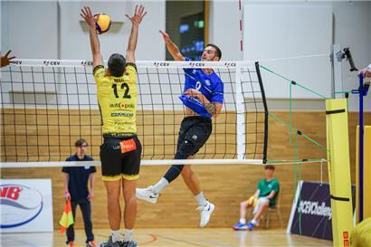 Für Bartringen um seinen Kapitän Steve Weber (in Blau) wird es schwer, den Topfavoriten Strassen im Halbfinale noch zu vermeiden
