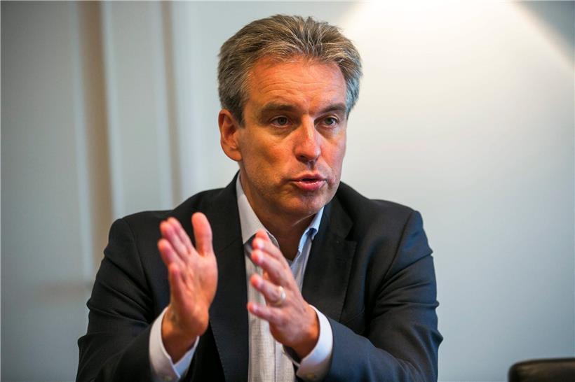 Für Bildungsminister Claude Meisch ist es für alle Beteiligten ein enormer Kraftaufwand, die „Rentrée“ mitten in der Corona-Pandemie zu organisieren. Dennoch müsse der Schulbetrieb wieder hochgefahren werden.
