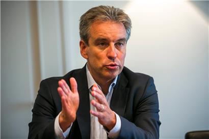 Für Bildungsminister Claude Meisch ist es für alle Beteiligten ein enormer Kraftaufwand, die „Rentrée“ mitten in der Corona-Pandemie zu organisieren. Dennoch müsse der Schulbetrieb wieder hochgefahren werden.
