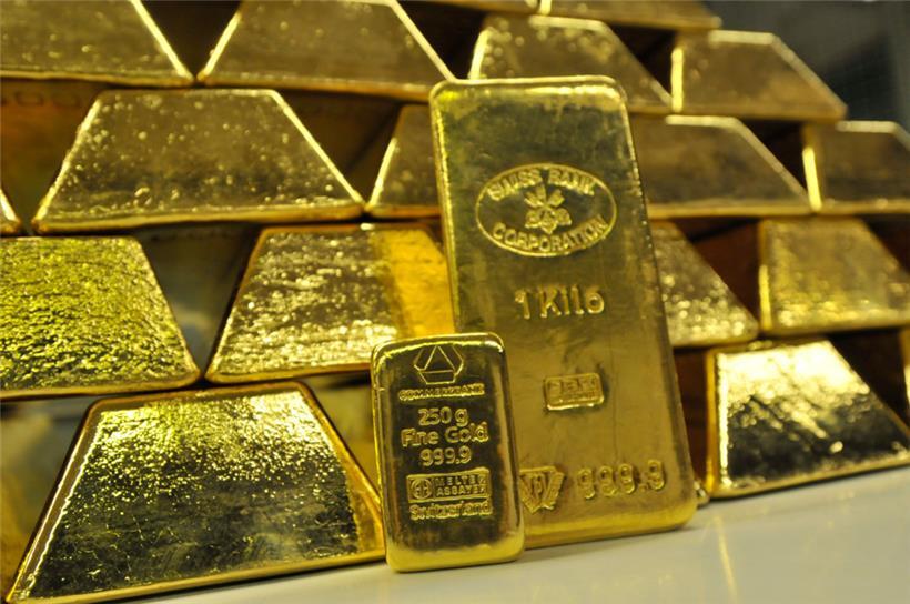 Für Gold erhält der Besitzer weder Zinsen noch Dividenden. Für die Lagerung muss er sogar zahlen. In Krisenzeiten gilt das gelbe Metall jedoch als Sicherheit.
