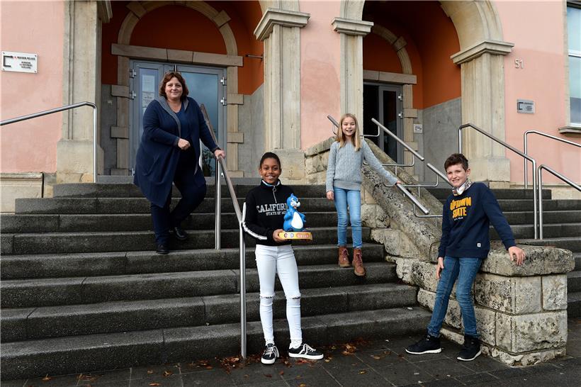 Für Lehrerin Françoise Back und die Schüler Elisa, Kara und Pierre war die Teilnahme an der Fernsehshow ein kleines Abenteuer
