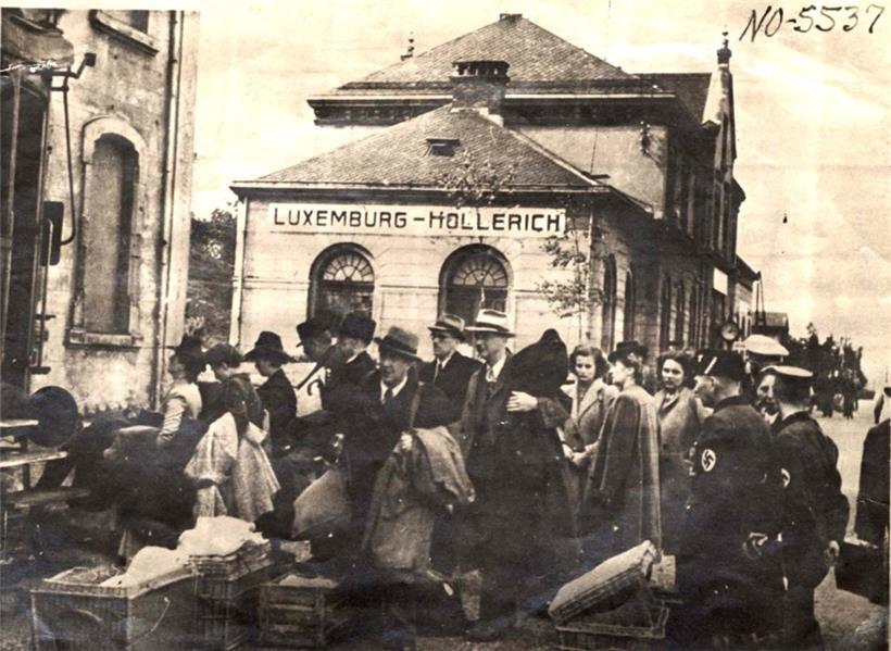 Für Luxemburger, die aus politischen Gründen in den Osten des Deutschen Reiches zwangsumgesiedelt wurden, begann die „Reise“ am Bahnhof Hollerich
