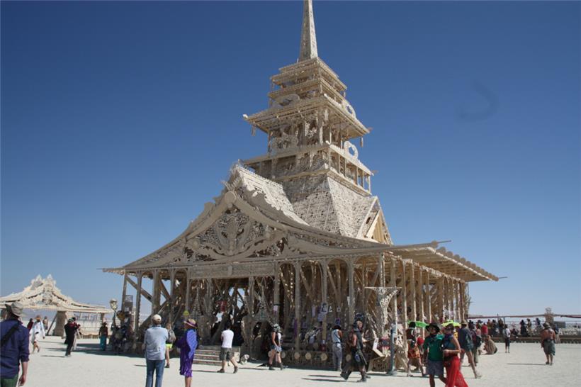 Für Pola und Ryck war die Reise zum „Burning Man“ so prägend, dass sie ihre Toch...