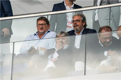 Für den FLF-Präsidenten (unten) ist das Kopfzerbrechen mit dem Ende der Spiele noch nicht vorbei
