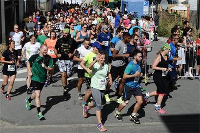 Für den Stadtlauf „Steel Run“ hatten sich mehr als 1.700 Läufer angemeldet