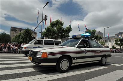 Für die neue „kommunale“ Polizei könnte man doch gleich wieder das alte Fahrmaterial der Gendarmerie ausgraben
