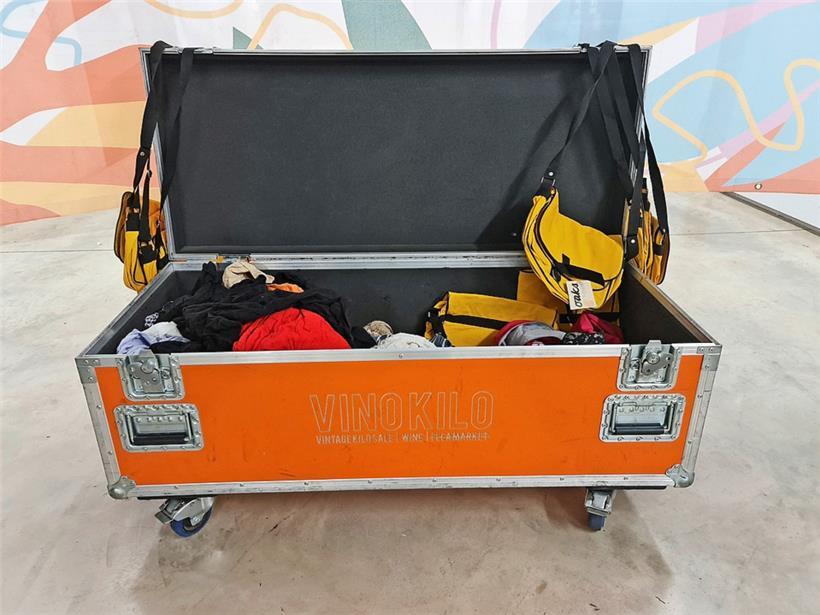 Für viele Besucher ist es eine günstige Gelegenheit, an erstklassige Ware zu gelangen
