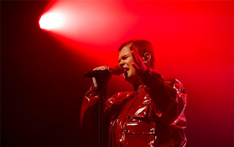 Ganz in Rot: bei Red Sebastian ist der Name Programm
