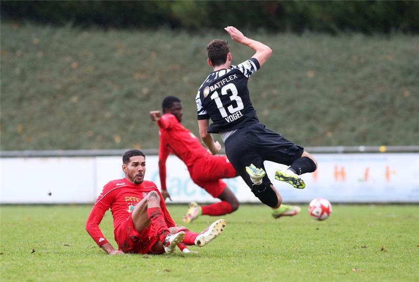 Ganz schön viele Beine im Spiel: Zwischen Monnerich und Rosport ging es teilweis...