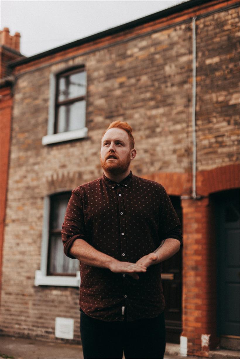 Gavin James ist 2026 Headliner der Düdelinger „Fête de la musique“
