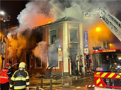 Gegen 2 Uhr nachts brach ein Feuer im Café „Le Métissage“ in Bonneweg aus
