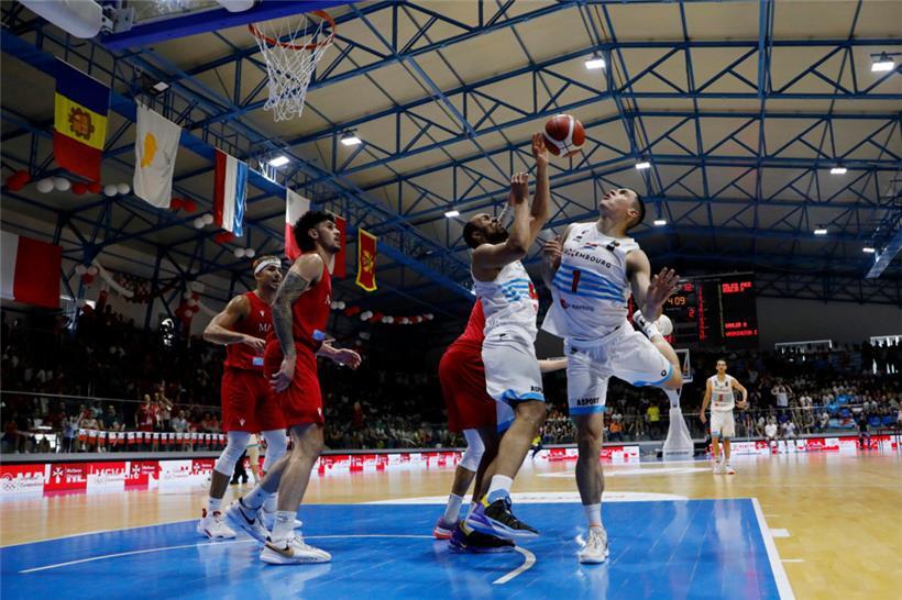 Gegen die physisch überlegenen Malteser wurde im Herrenfinale um jeden Rebound h...