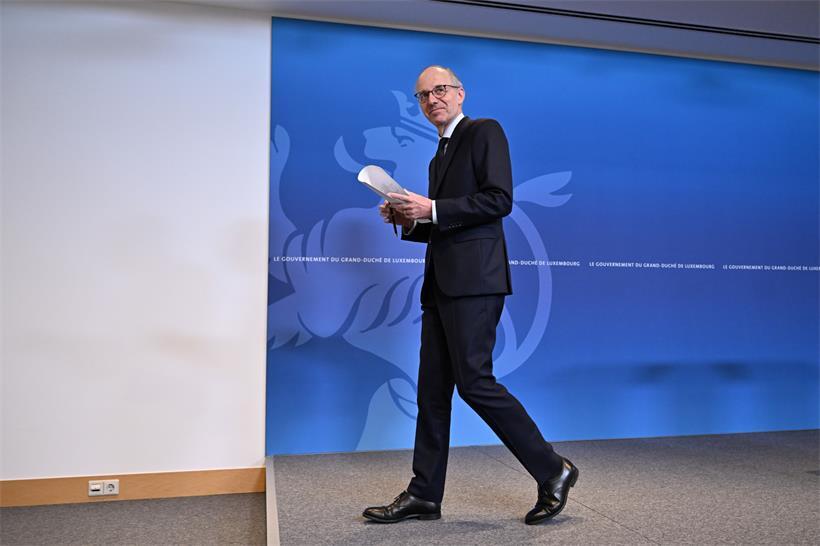 Geht in der Atomdebatte einen Schritt zurück: Premierminister Luc Frieden
