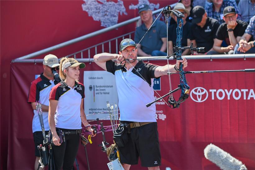 Gemeinsam mit Gilles Seywert gewann Mariya Klein-Shkolna 2023 WM-Bronze im Mixed