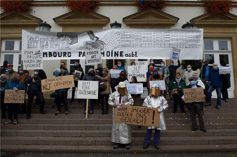 Gemeinsame Sache vor dem hauptstädtischen Rathaus
